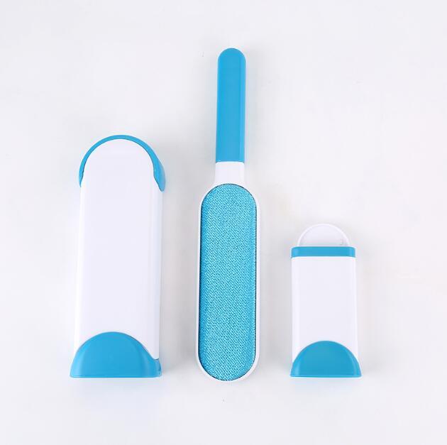 Reusable dog hair remover with self-cleaning base
