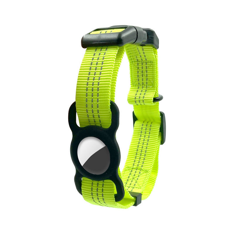 Collar for airtag
