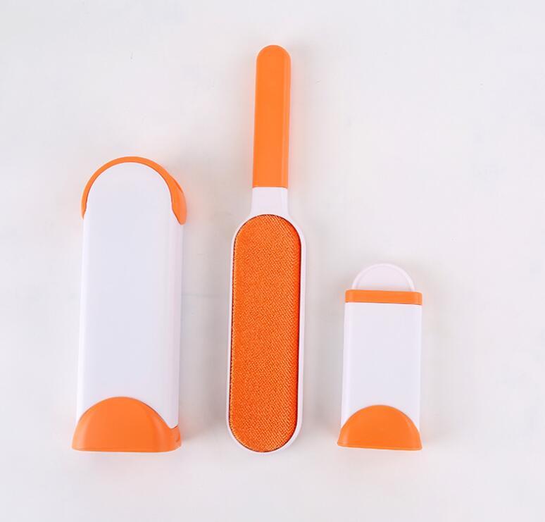 Reusable dog hair remover with self-cleaning base